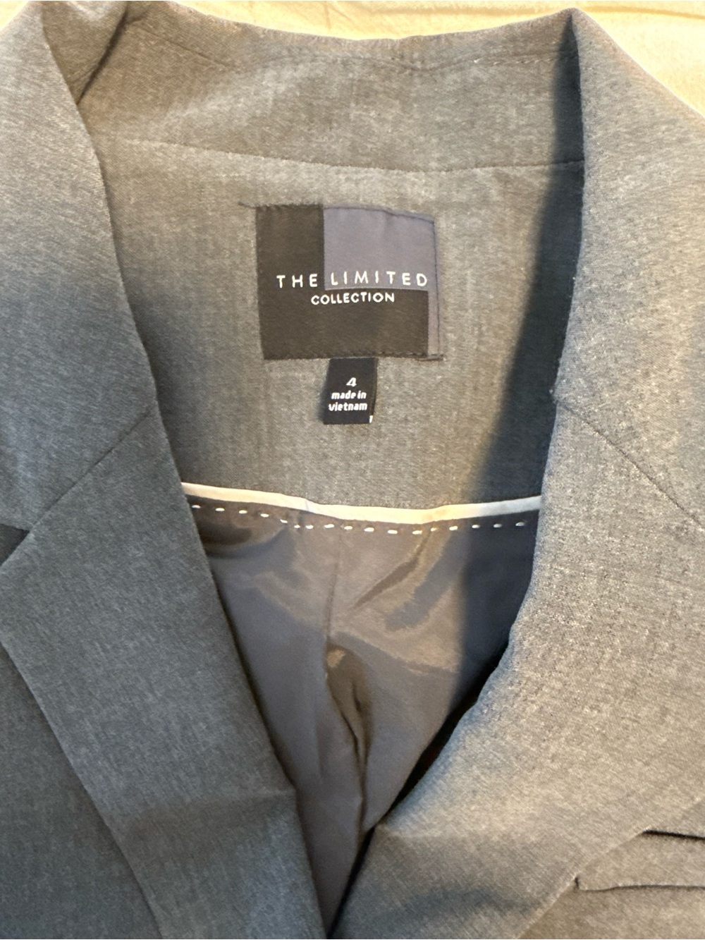 Blazer - Picture 2 of 5
